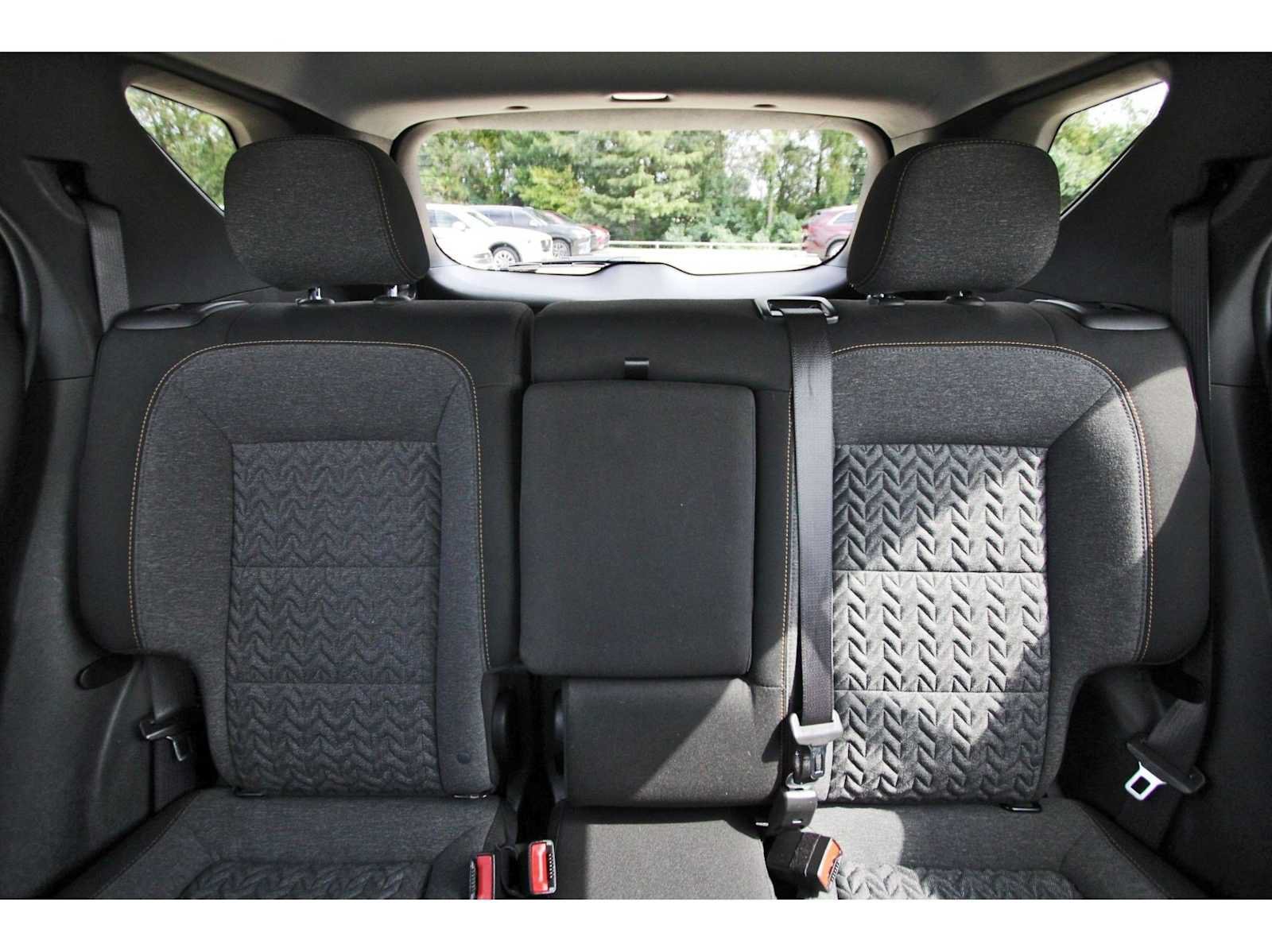 Used 2024 Chevrolet Equinox LT FWD image 9