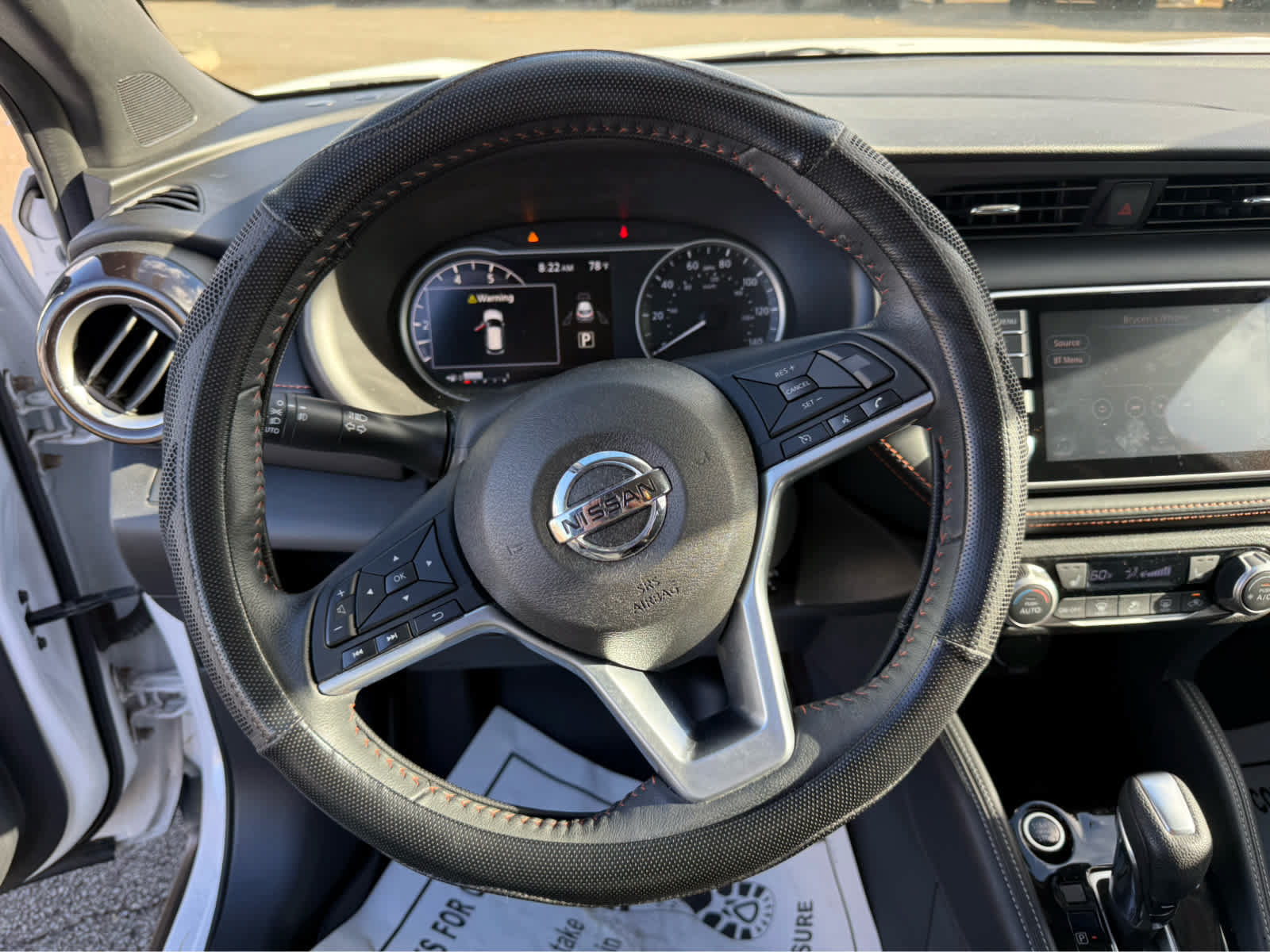 Used 2019 Nissan Kicks SR w/ SR Premium Package FWD image 6