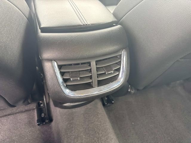 Used 2024 Chevrolet Malibu LT image 17