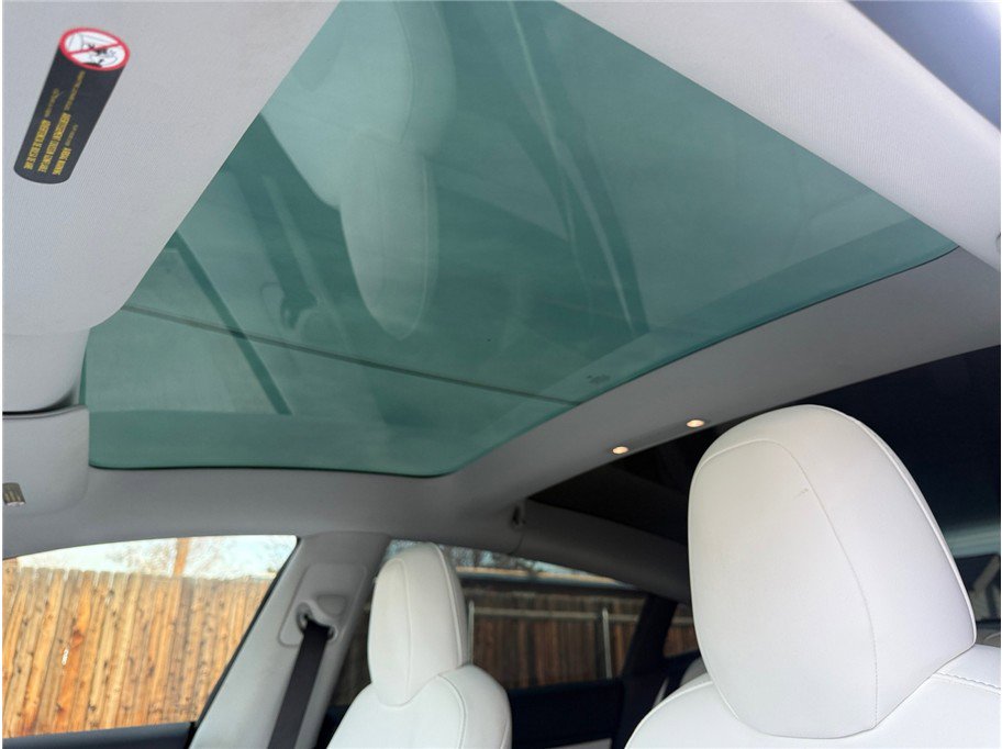 Used 2019 Tesla Model 3 Performance image 30