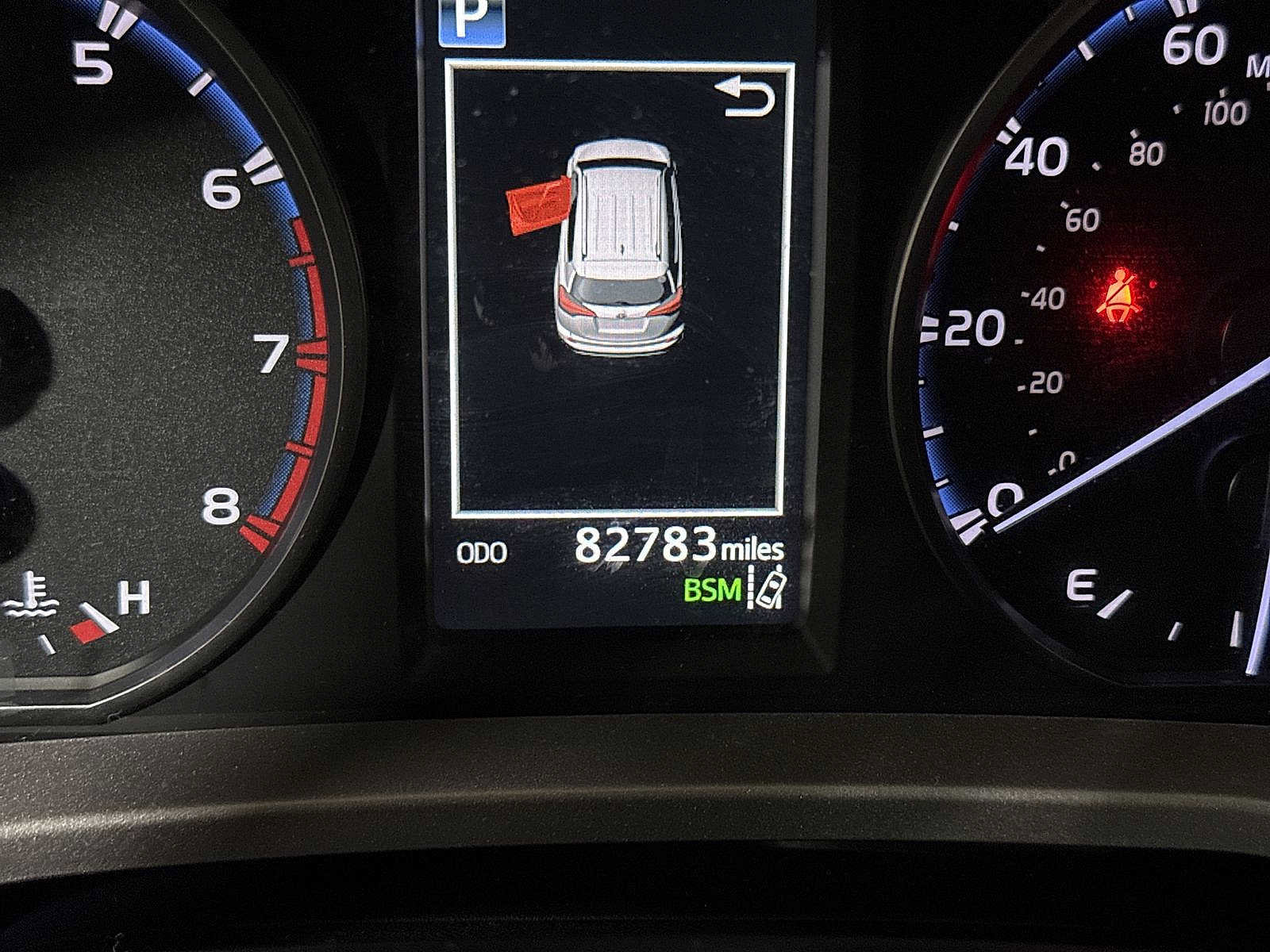 Used 2018 Toyota RAV4 XLE AWD/4WD image 18