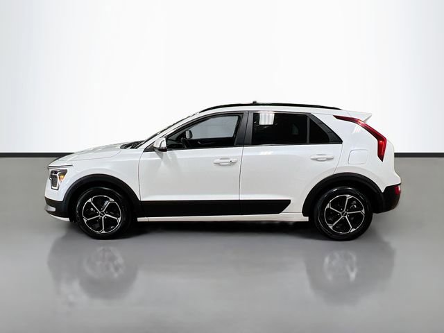 Certified 2023 Kia Niro EX FWD image 4