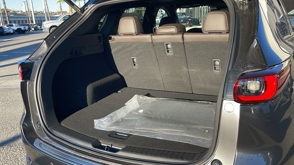 New 2025 MAZDA CX-5 Signature image 32