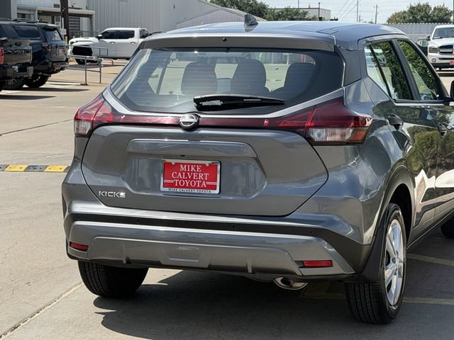 Used 2024 Nissan Kicks S FWD image 7
