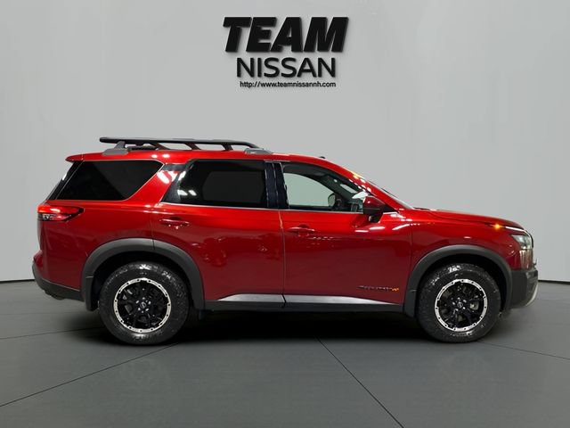 Used 2024 Nissan Pathfinder Rock Creek AWD/4WD image 8