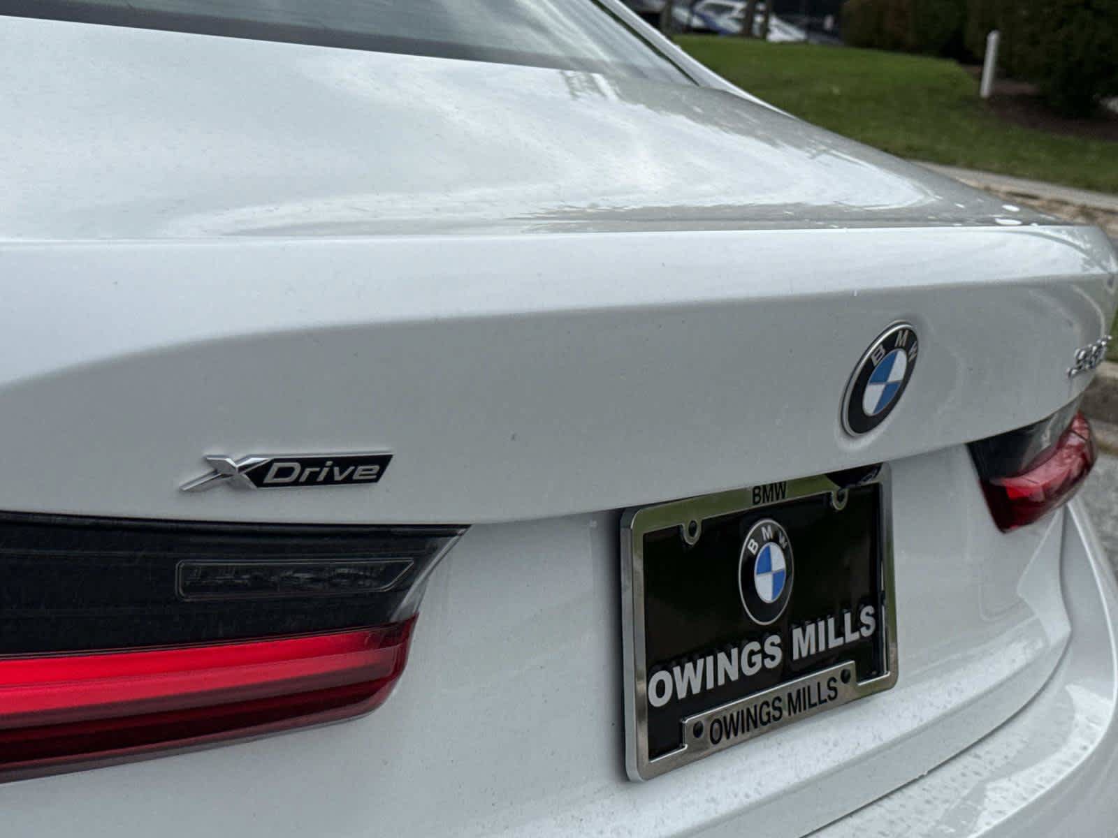 Used 2026 BMW 330i xDrive Sedan w/ Premium Package AWD/4WD image 11