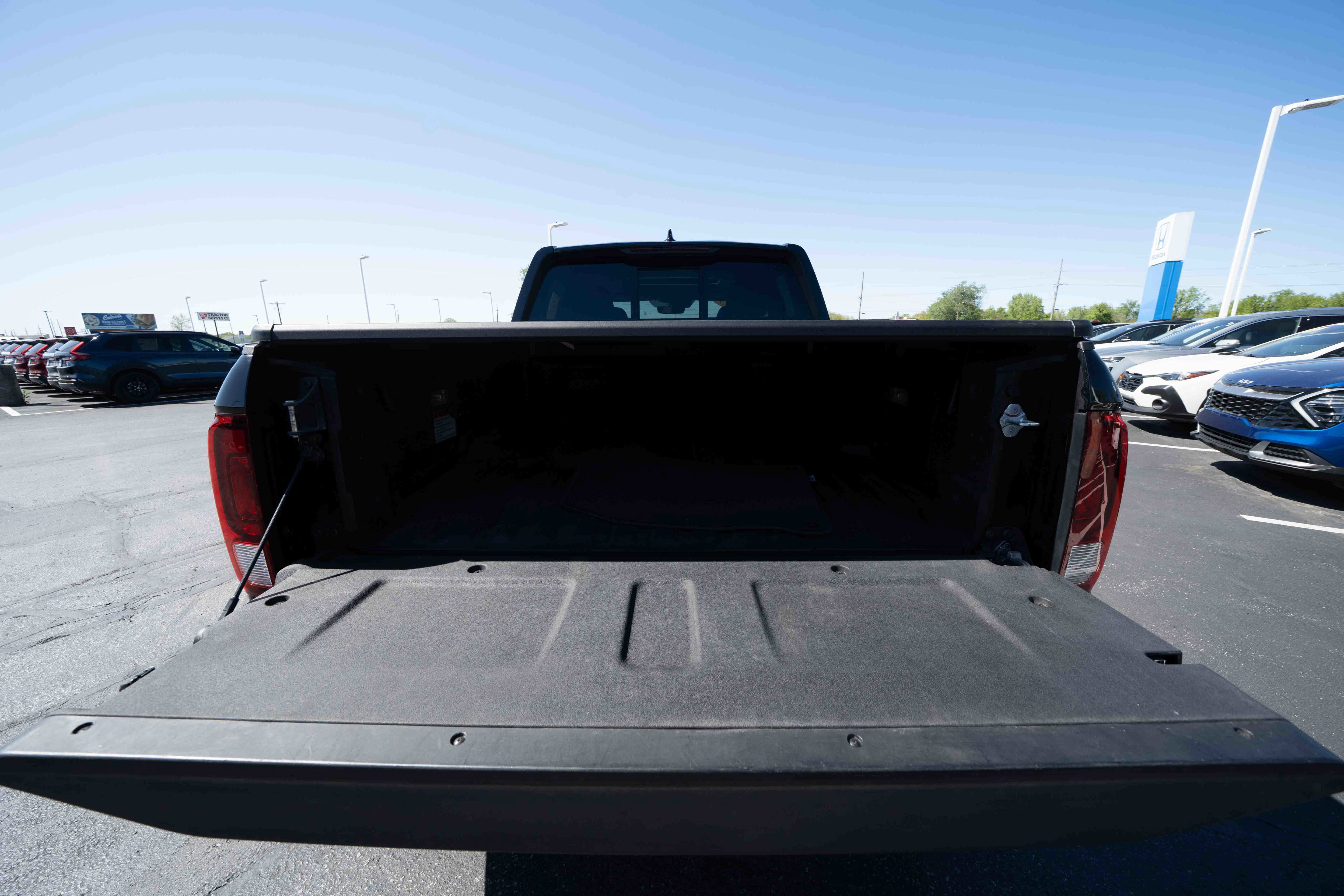 Used 2023 Honda Ridgeline RTL-E image 27