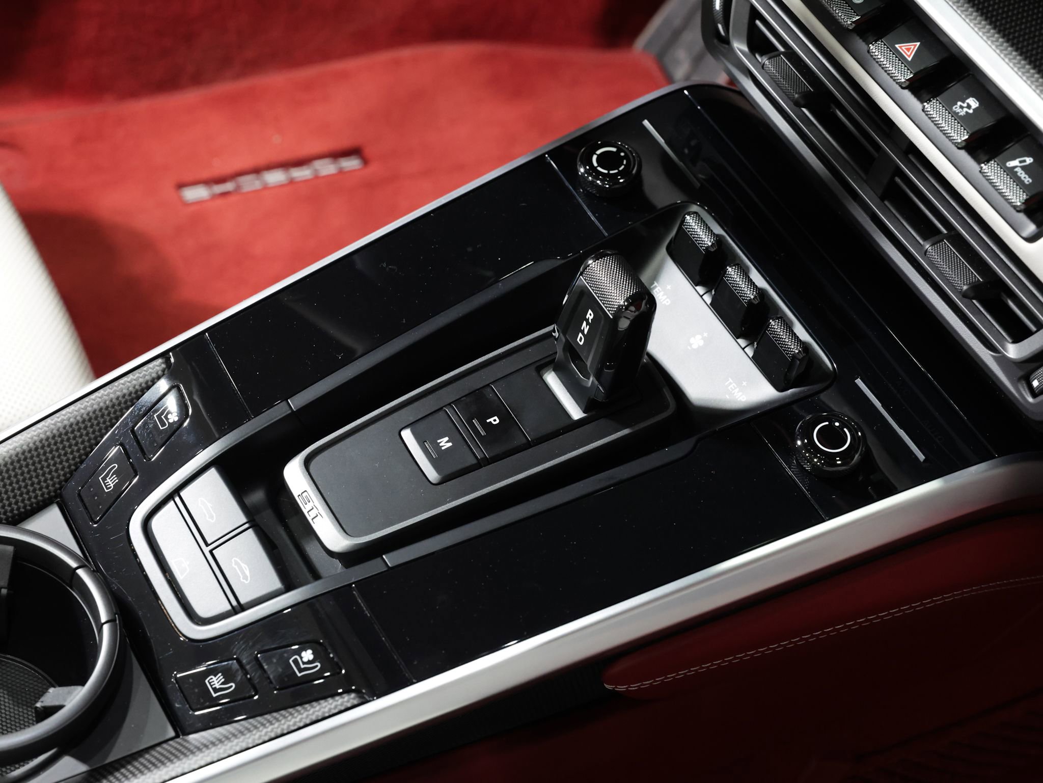 Used 2025 Porsche 911 Turbo S image 74