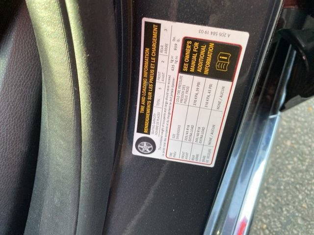 Used 2016 Mercedes-Benz C 300 Sedan image 24