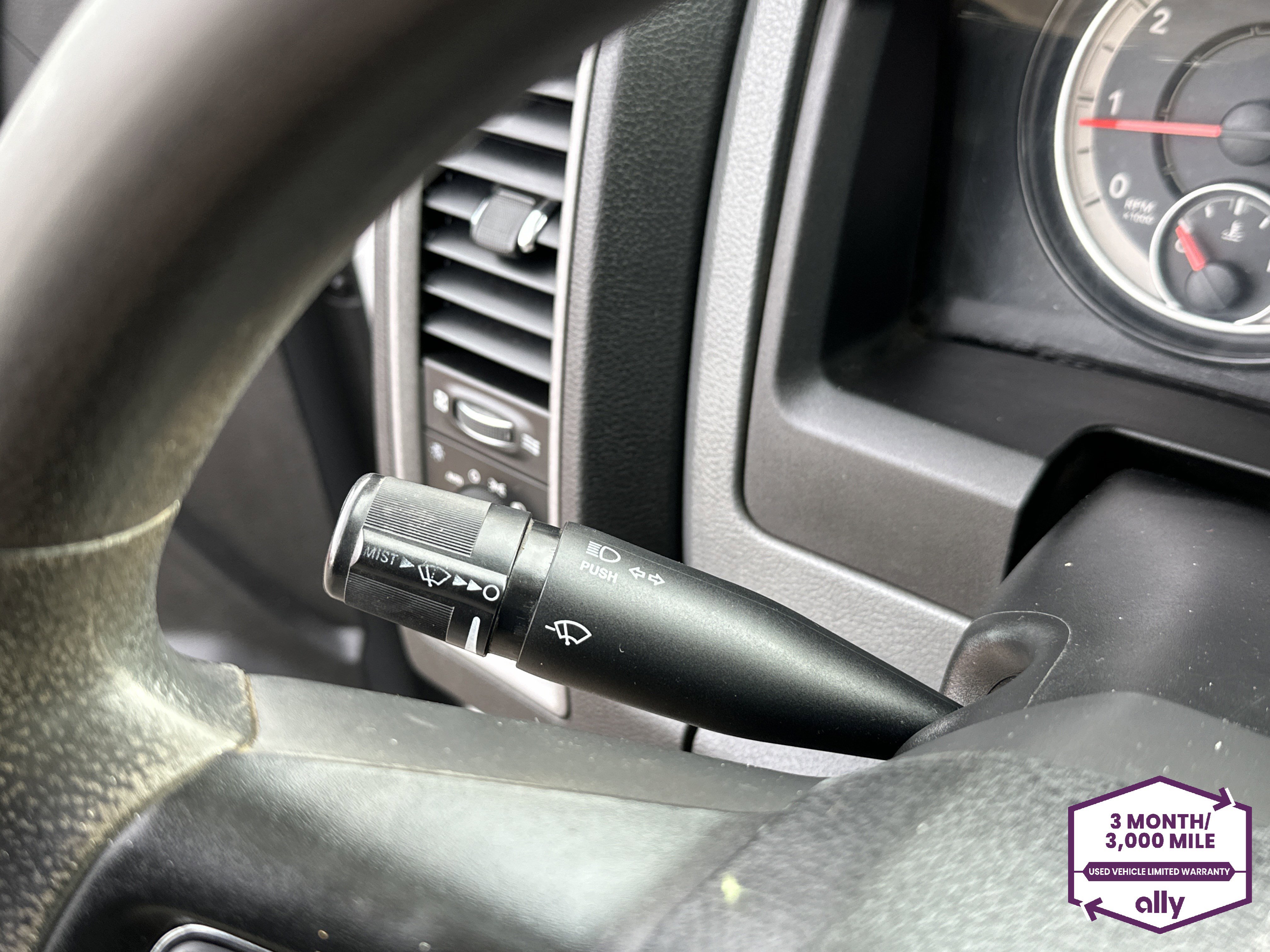 Used 2018 RAM 3500 Tradesman w/ Chrome Appearance Group AWD/4WD image 19