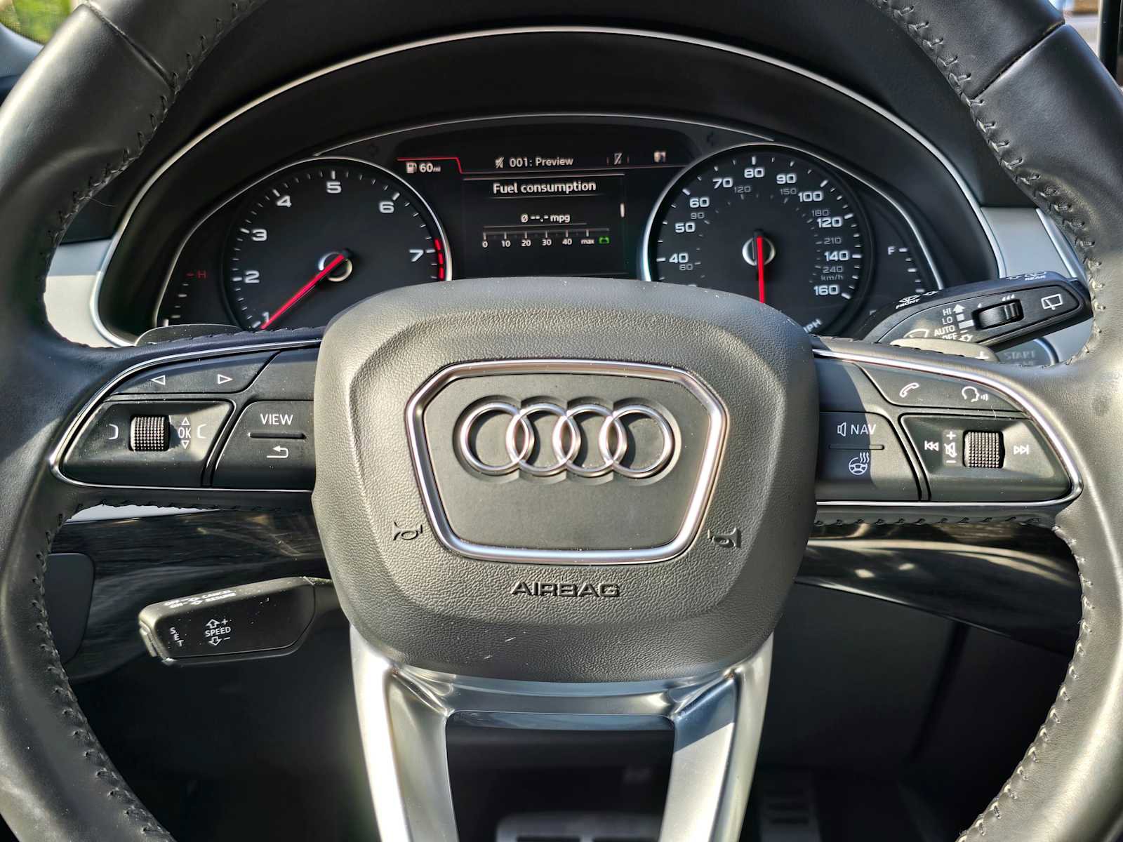 Used 2017 Audi Q7 2.0T Premium Plus AWD/4WD image 25