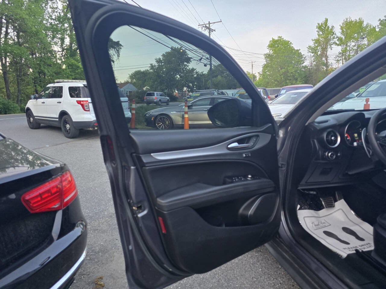 Used 2018 Alfa Romeo Stelvio Sport w/ Quick Order Package 22J Sport image 33