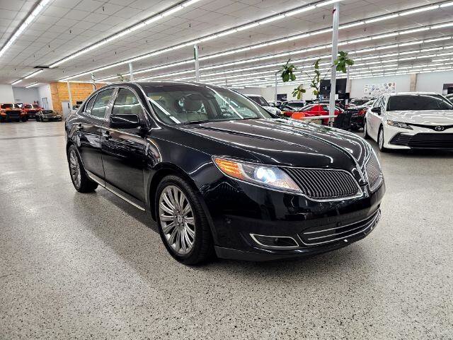 Used 2014 Lincoln MKS AWD w/ Equipment Group 101A image 3