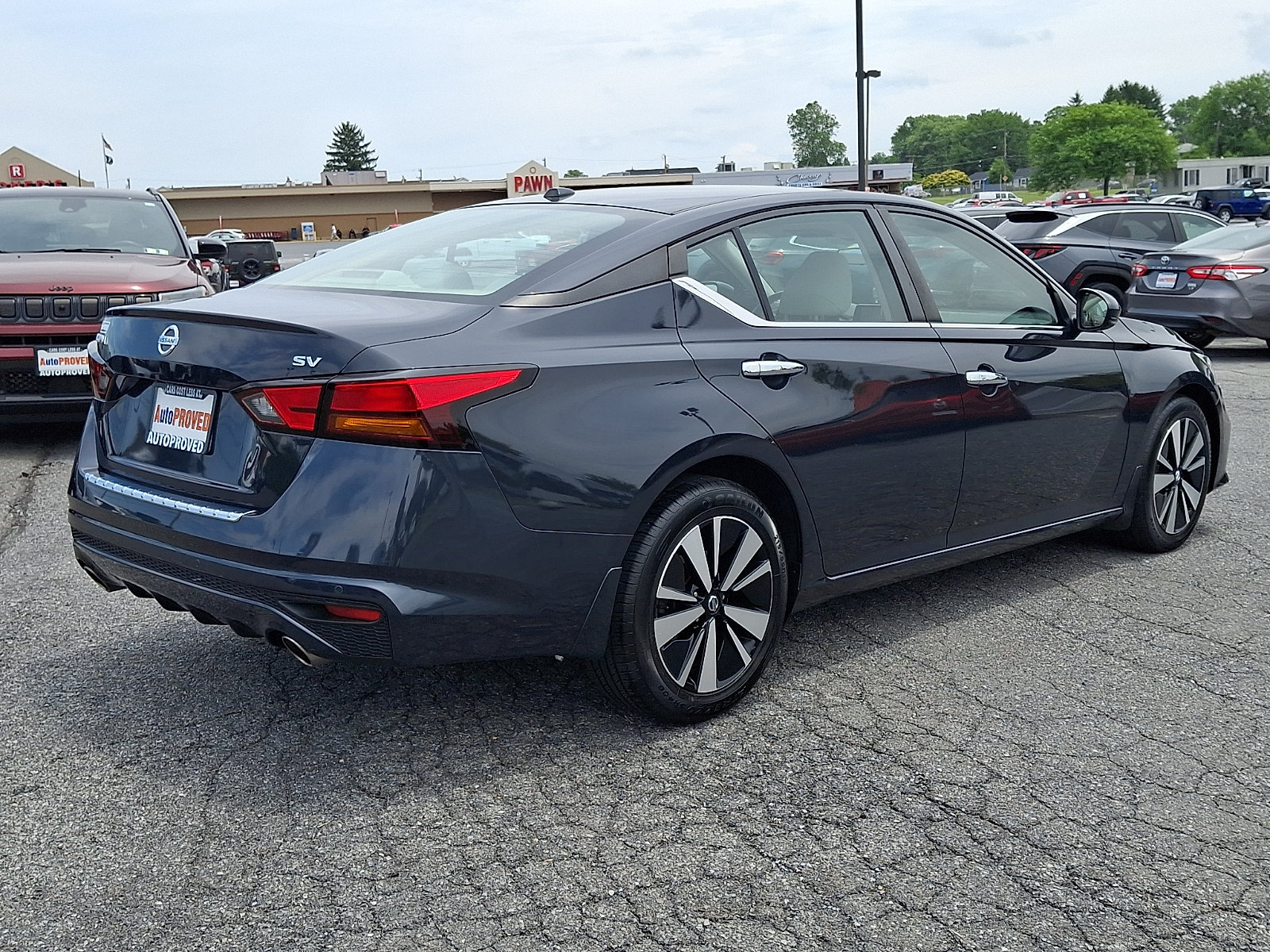 Used 2021 Nissan Altima 2.5 SV w/ SV Premium Package FWD image 6