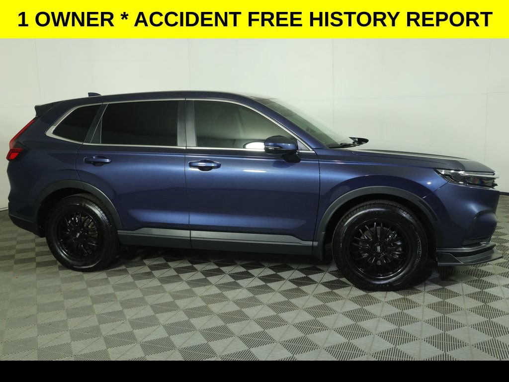 Used 2025 Honda CR-V LX image 2
