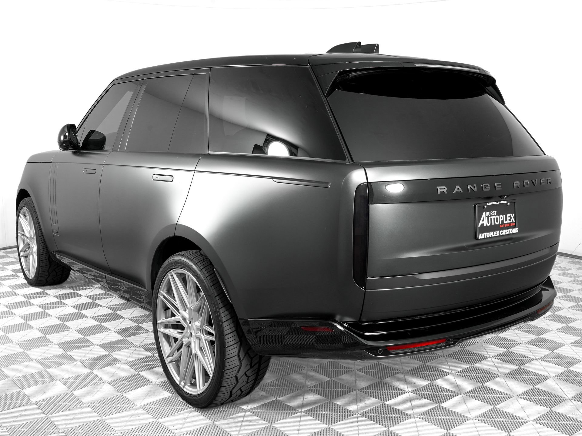 Used 2025 Land Rover Range Rover Autobiography AWD/4WD image 7