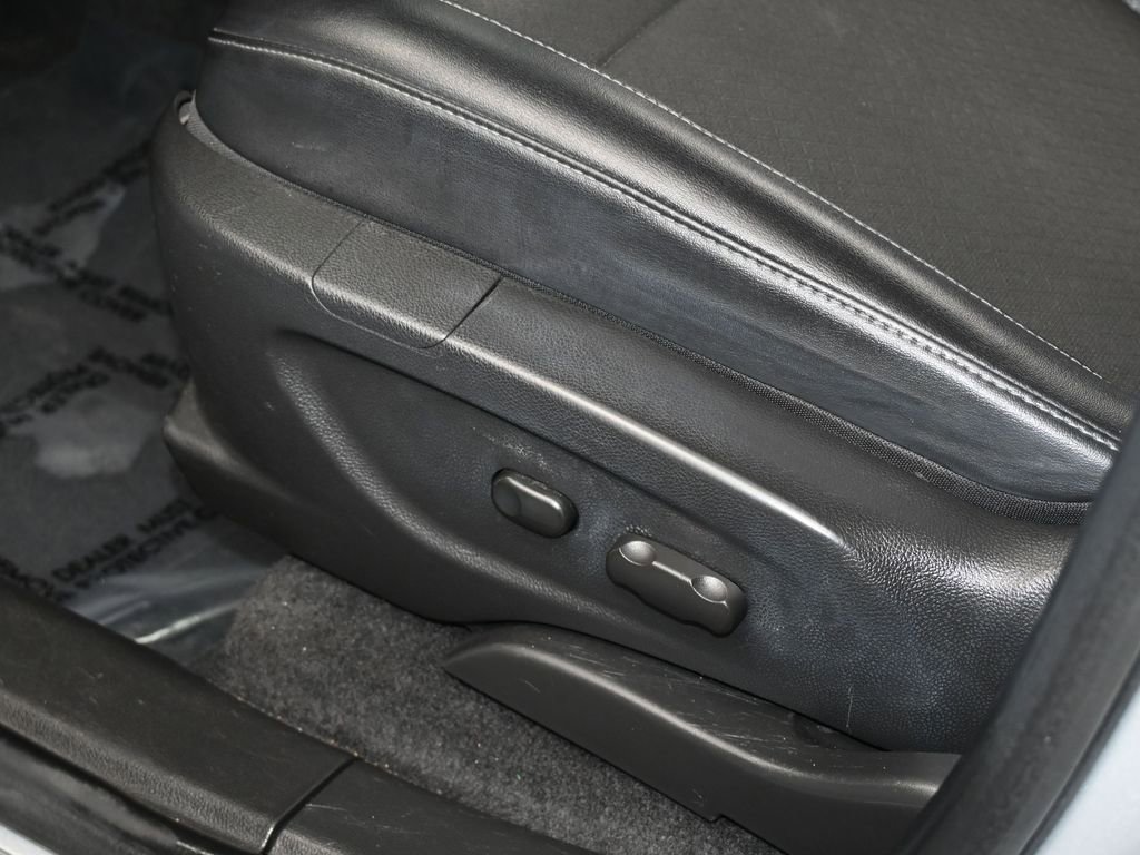 Used 2020 Buick Encore Preferred image 12