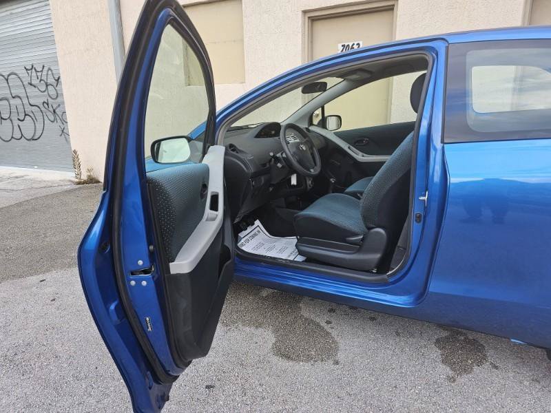 Used 2007 Toyota Yaris 2-Door Hatchback FWD image 19