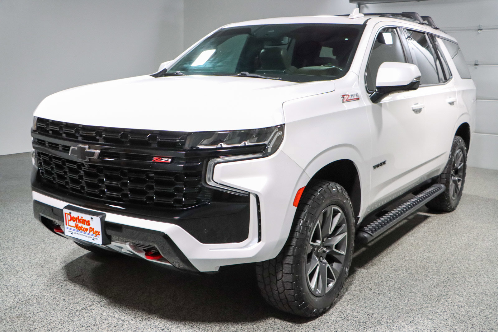 Used 2023 Chevrolet Tahoe Z71 w/ Luxury Package image 38