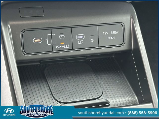 Certified 2024 Hyundai Kona SEL w/ Convenience Package AWD/4WD image 33
