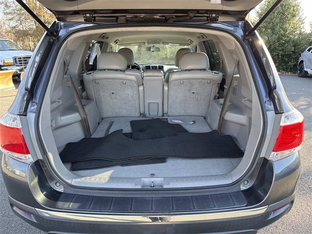 Used 2013 Toyota Highlander 4WD image 12