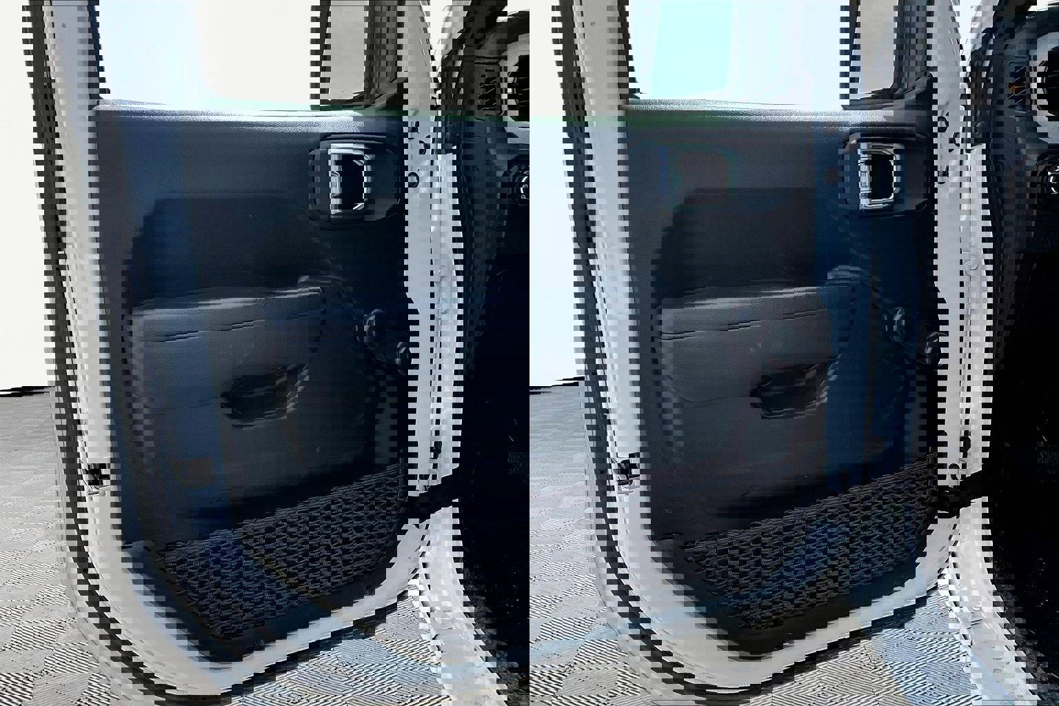 Used 2024 Jeep Gladiator Sport AWD/4WD image 20