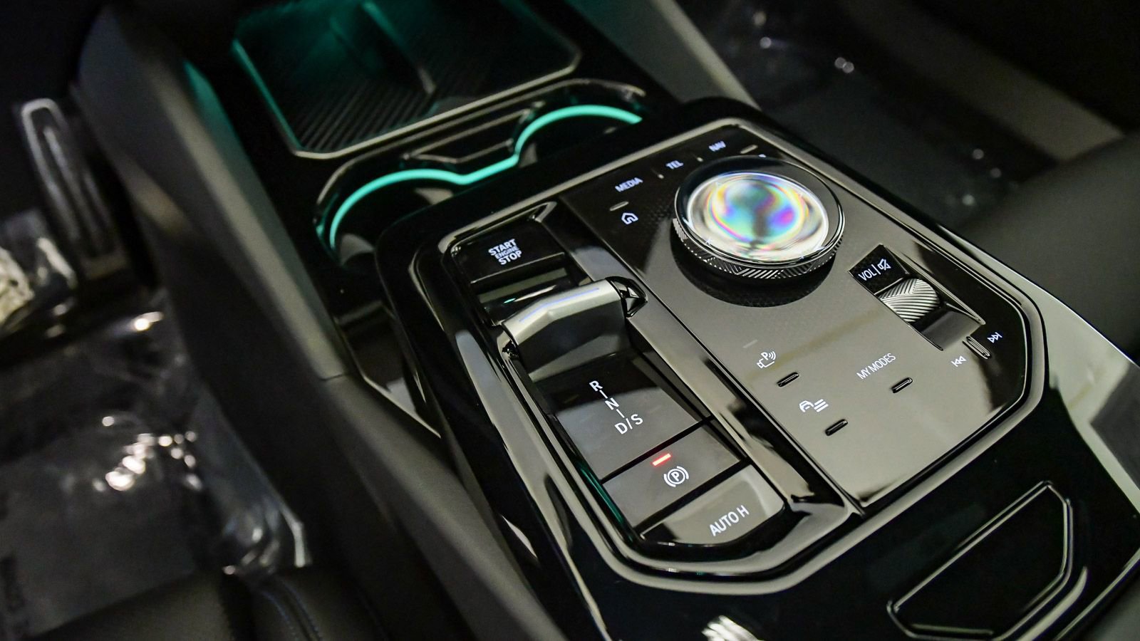 Used 2026 BMW 540i xDrive image 23