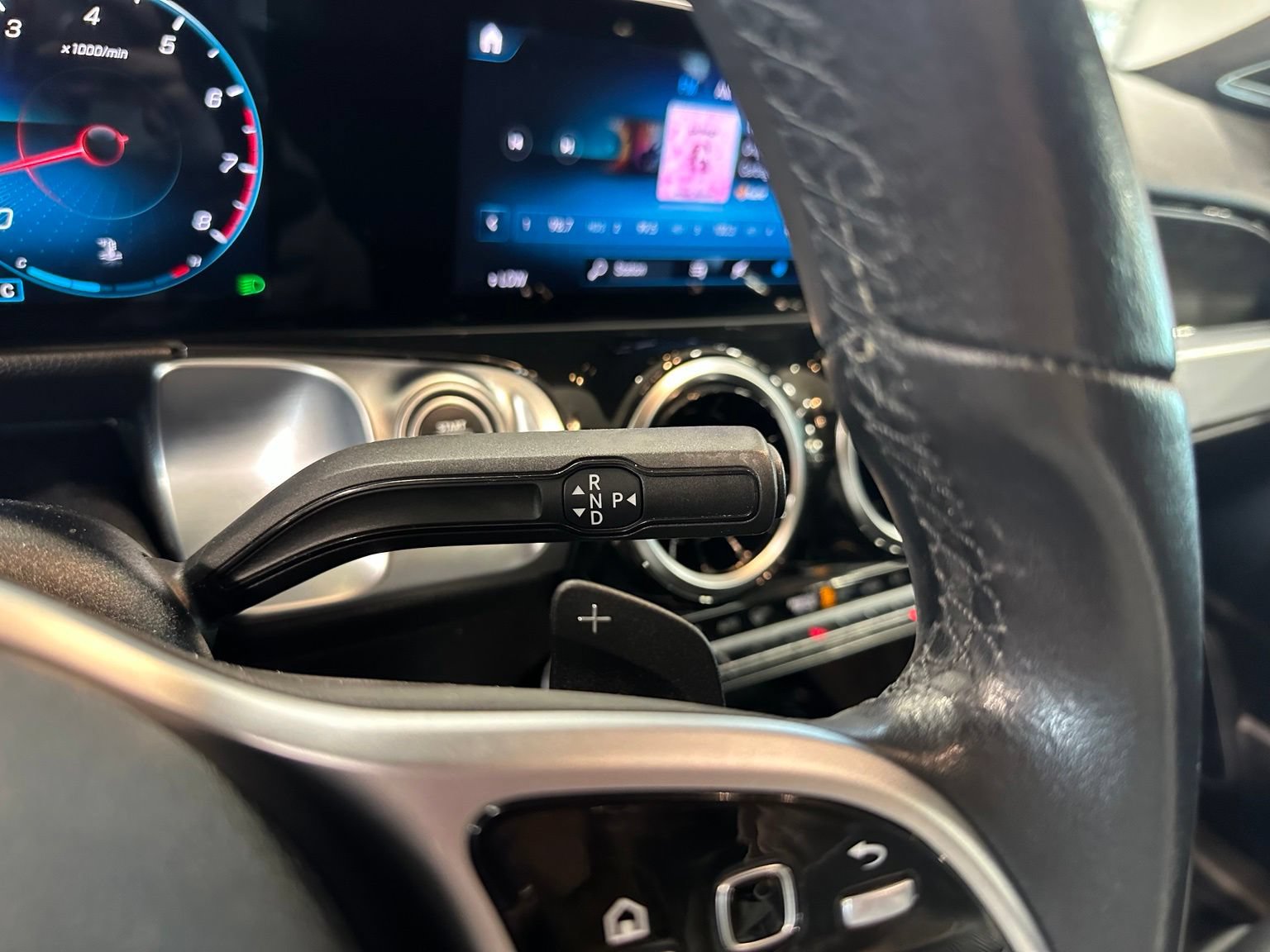Used 2021 Mercedes-Benz GLB 250 image 21