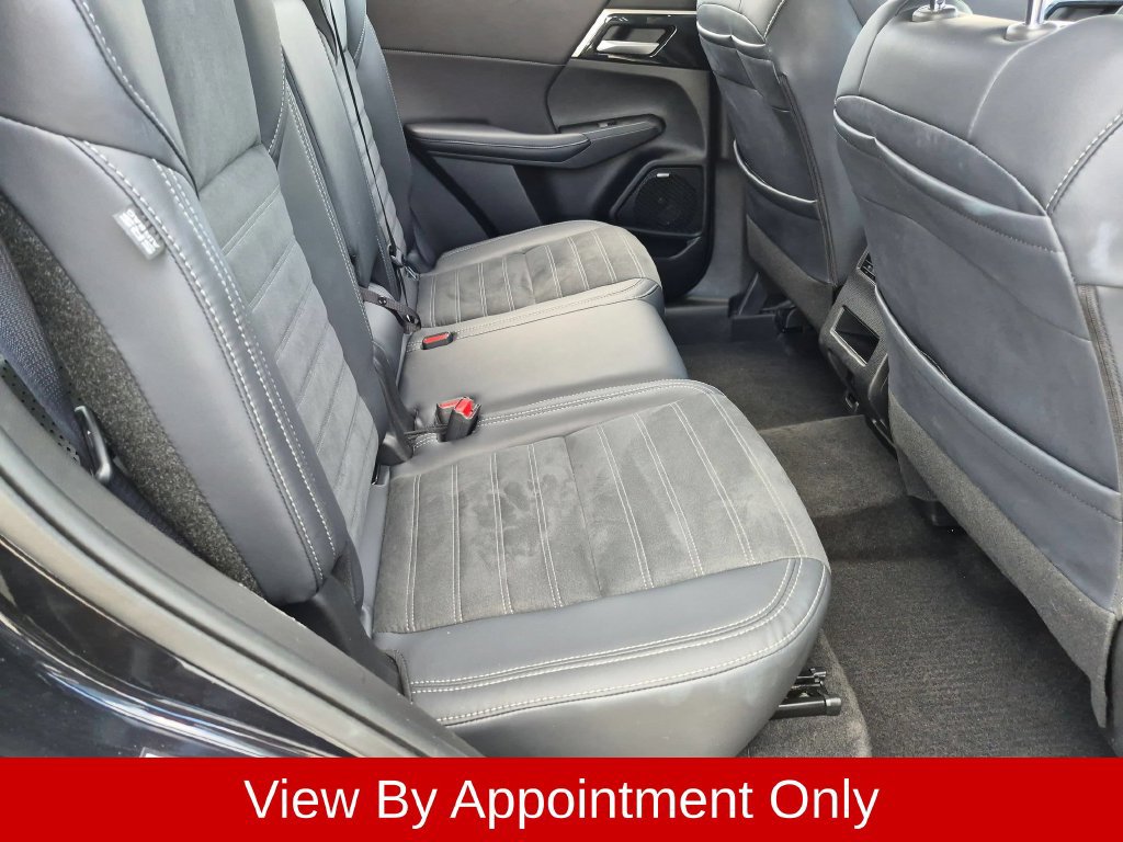 Used 2025 Mitsubishi Outlander SE AWD/4WD image 30
