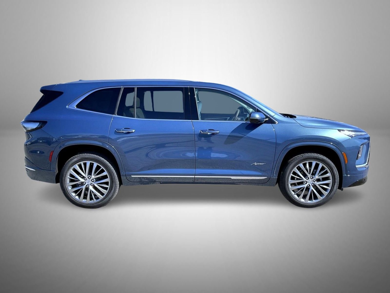 New 2026 Buick Enclave Avenir w/ Super Cruise Package image 4