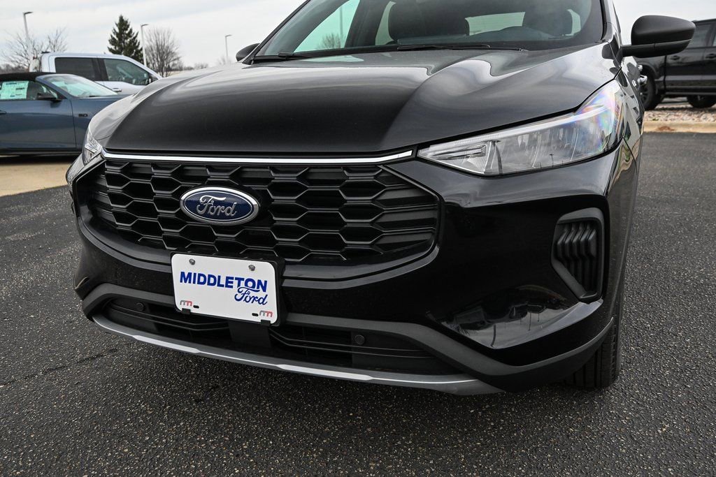 New 2026 Ford Escape ST-Line w/ Tech Pack #1 image 11