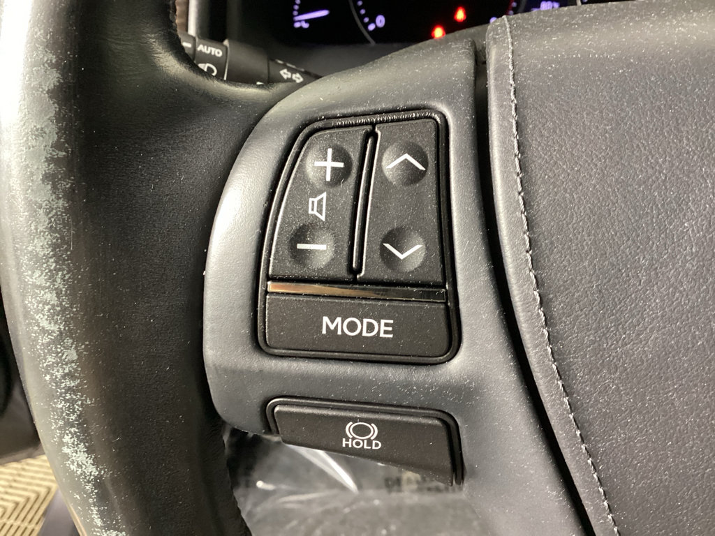 Used 2014 Lexus LS 460 L RWD image 25