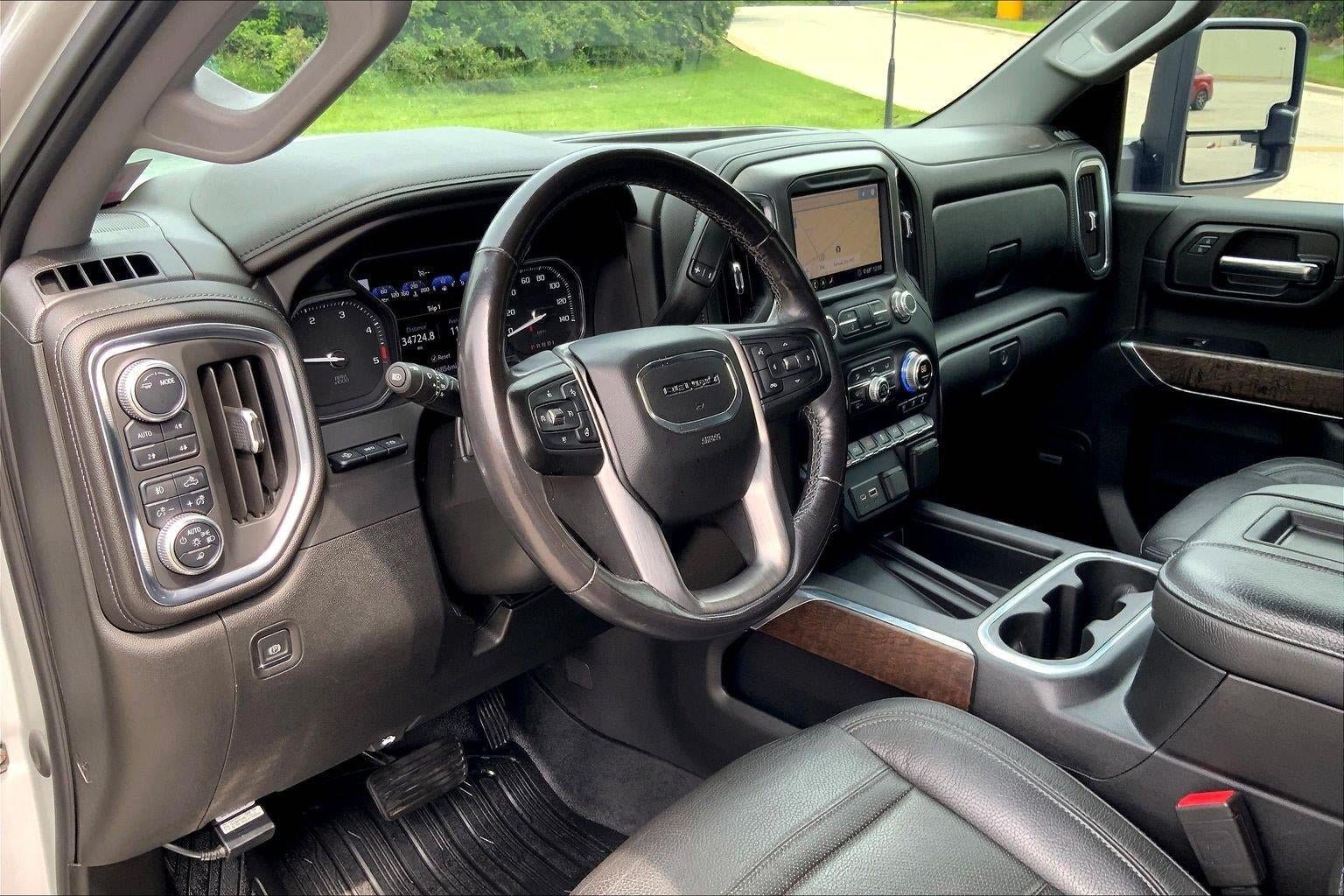 Used 2020 GMC Sierra 2500 Denali w/ Denali Ultimate Package AWD/4WD image 14