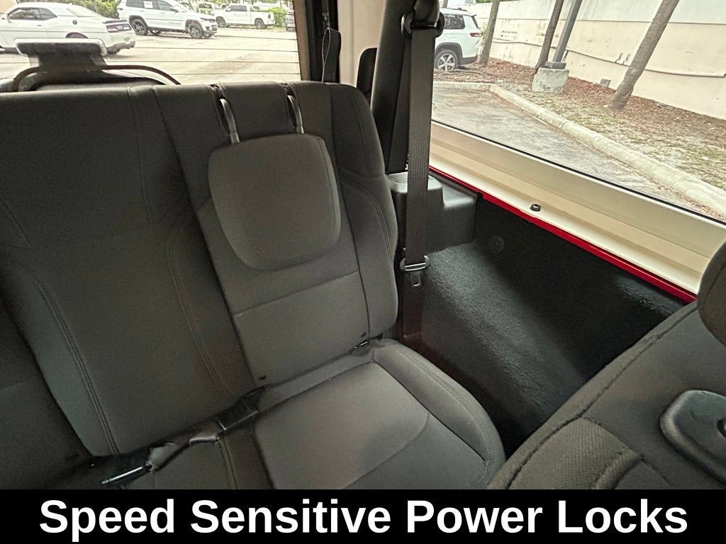 Certified 2019 Jeep Wrangler Sport AWD/4WD image 14