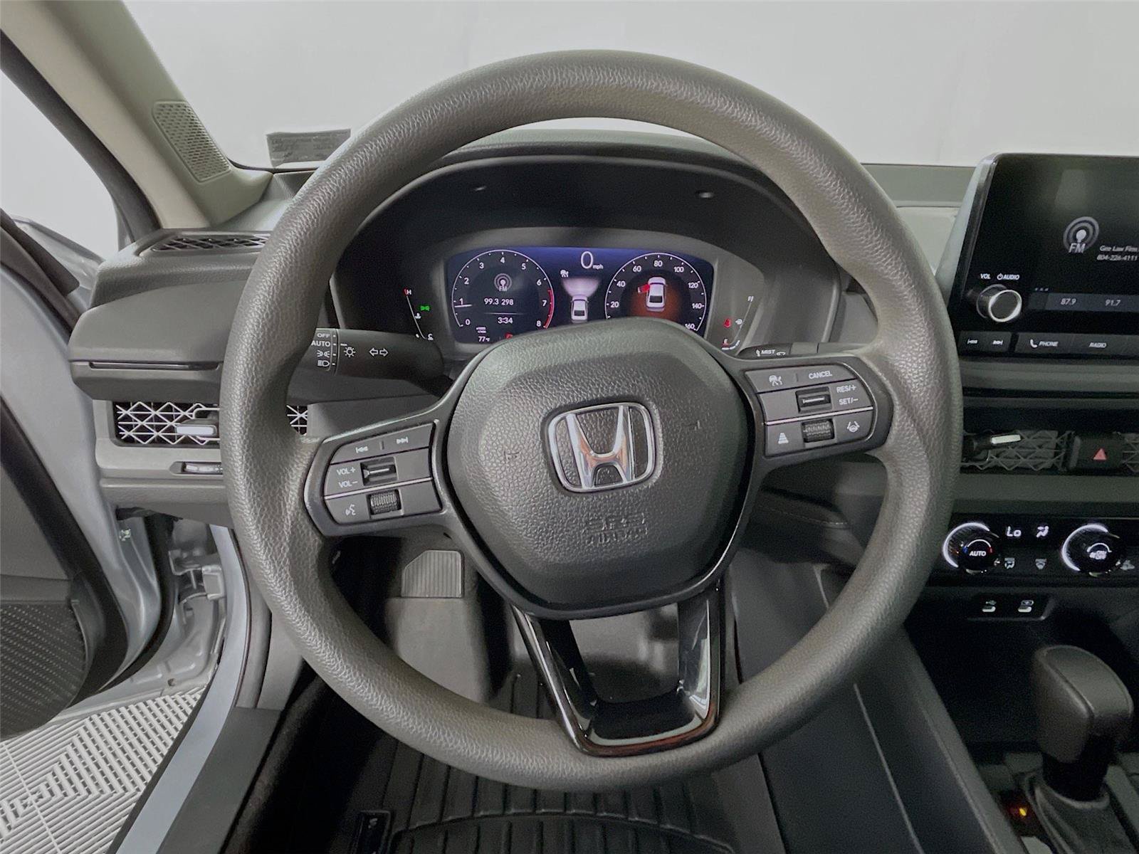 Certified 2025 Honda Accord SE image 14