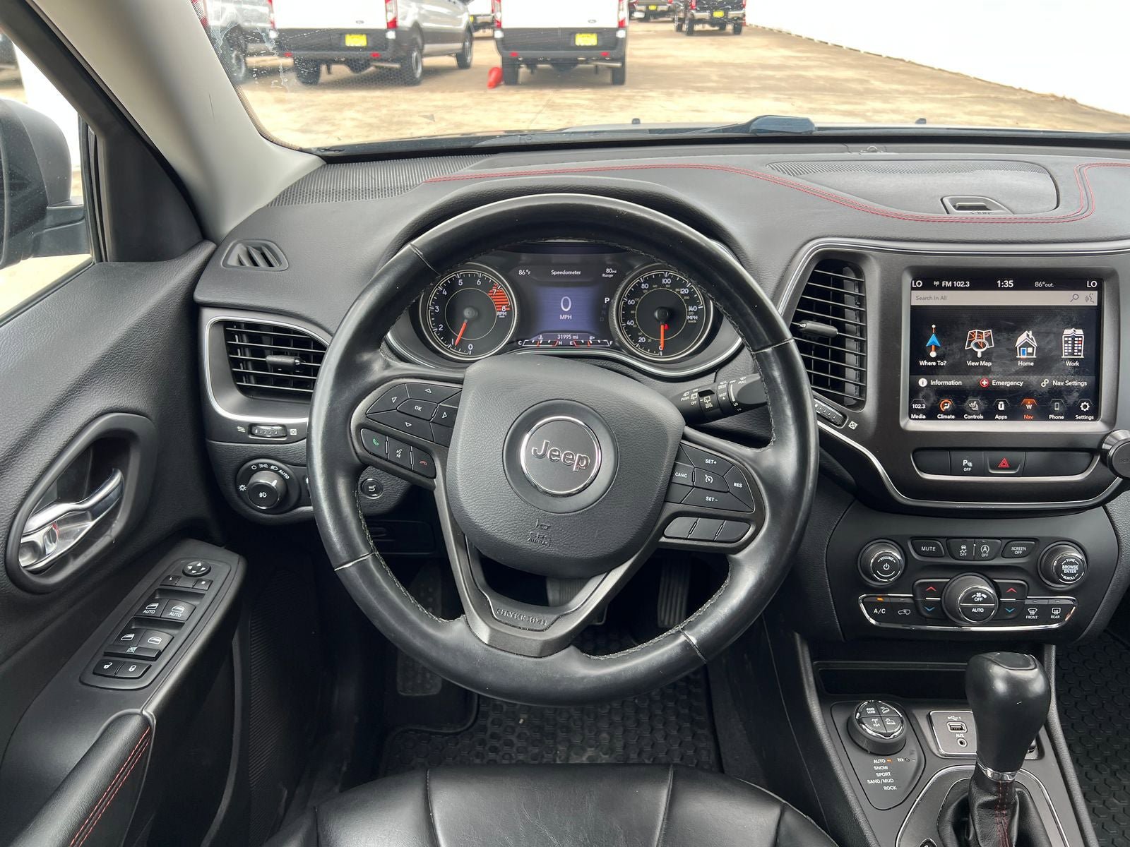 Used 2020 Jeep Cherokee Trailhawk w/ Comfort/Convenience Group AWD/4WD image 28