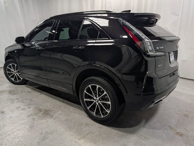 Used 2024 Cadillac XT4 Sport image 5
