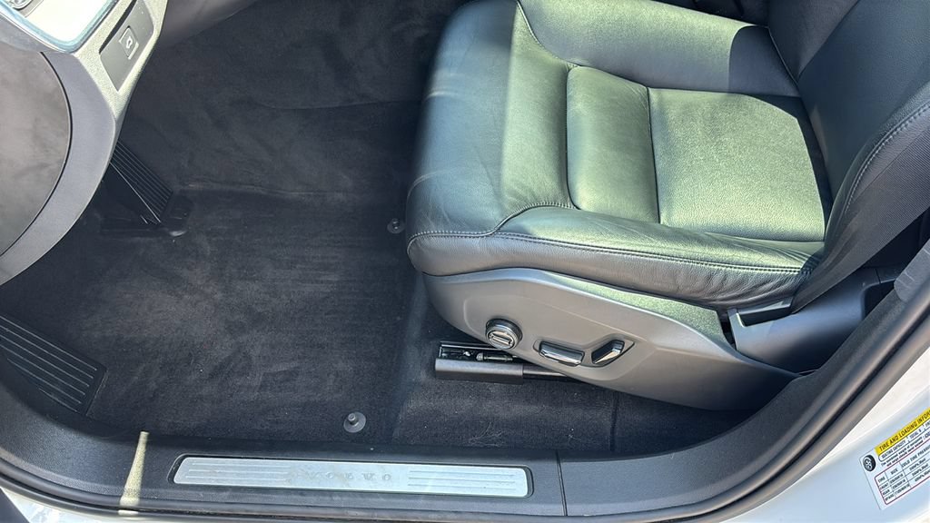 Certified 2023 Volvo XC60 B5 Core w/ Climate Package AWD/4WD image 25