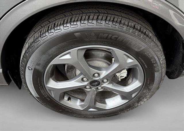 Used 2024 Ford Escape ST-Line AWD/4WD image 9