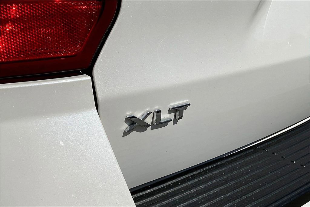 Used 2018 Ford Expedition XLT w/ Equipment Group 202A image 34