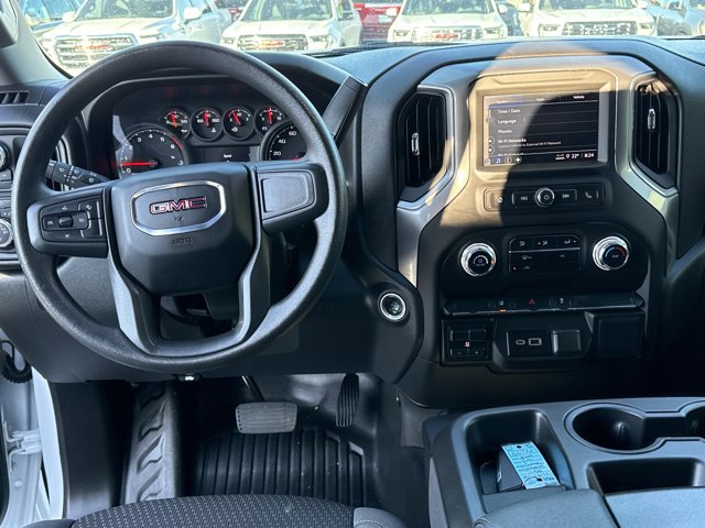 Used 2025 GMC Sierra 2500 Pro image 6