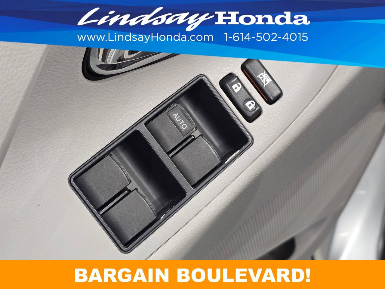 Used 2009 Toyota Camry LE image 17