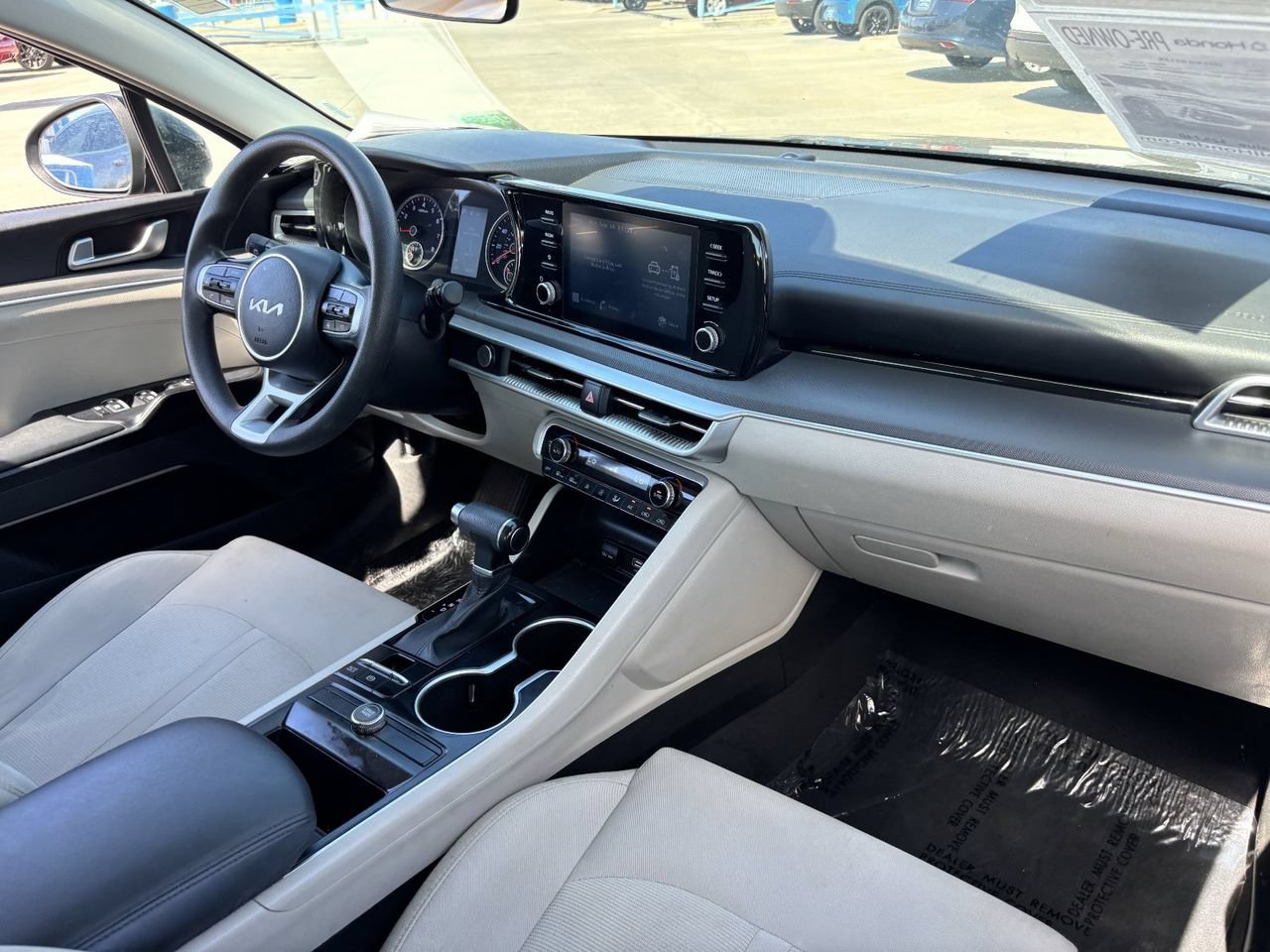 Used 2022 Kia K5 LXS FWD image 10