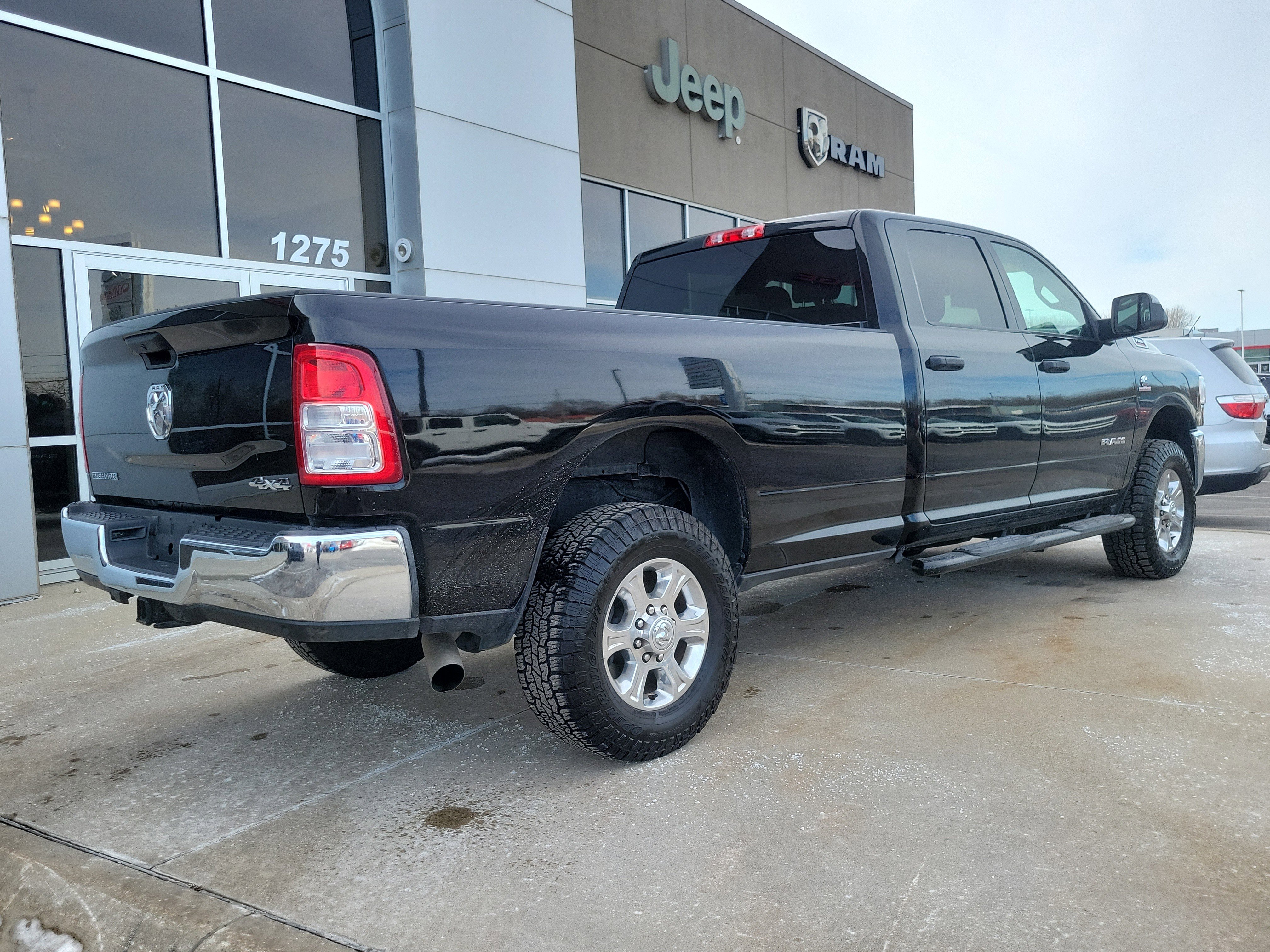 Used 2022 RAM 3500 Big Horn w/ Level A Equipment Group AWD/4WD image 4