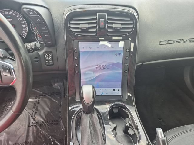 Used 2013 Chevrolet Corvette Convertible RWD image 23