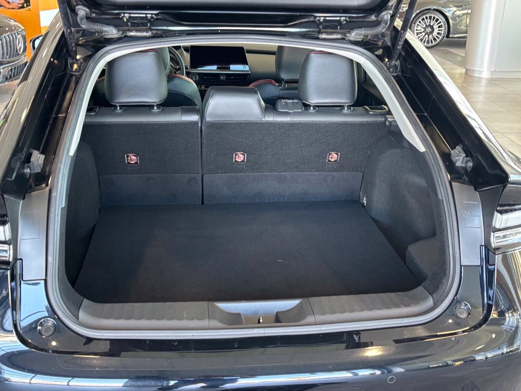 Used 2024 Toyota Prius Prime FWD image 35