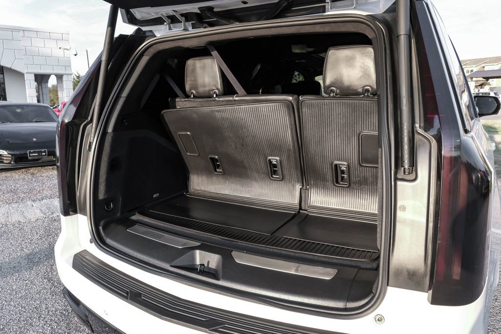 Used 2021 Cadillac Escalade Sport Platinum w/ LPO, Floor Liner Package image 71