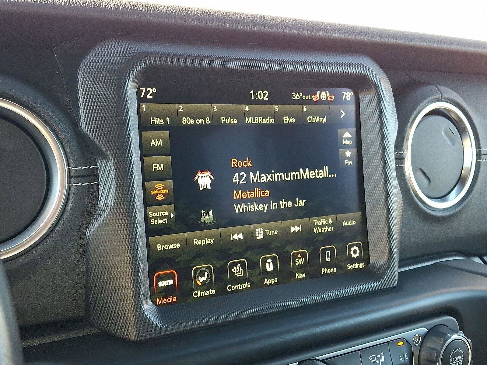 Used 2022 Jeep Wrangler Unlimited Sahara w/ Cold Weather Group image 26