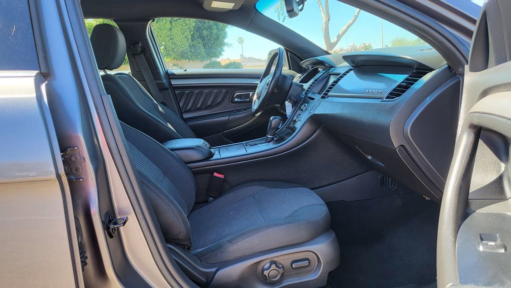 Used 2013 Ford Taurus SEL image 17