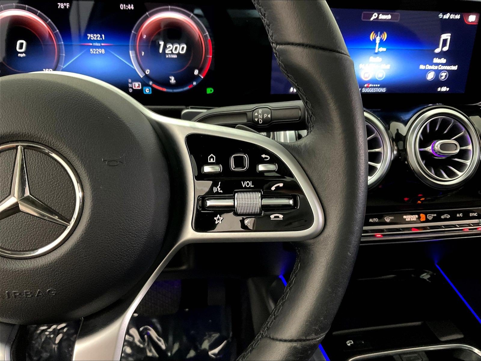 Certified 2021 Mercedes-Benz GLB 250 image 12